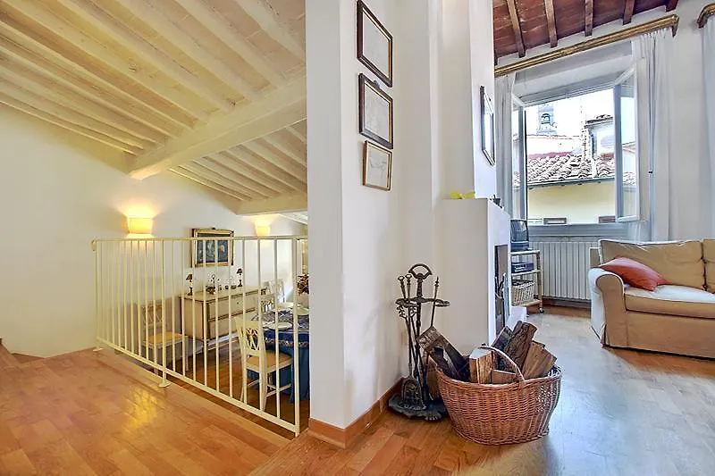 Rustici Apartment With Terrace Florence
