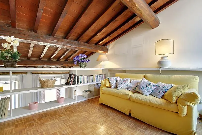 Rustici Apartment With Terrace Florence