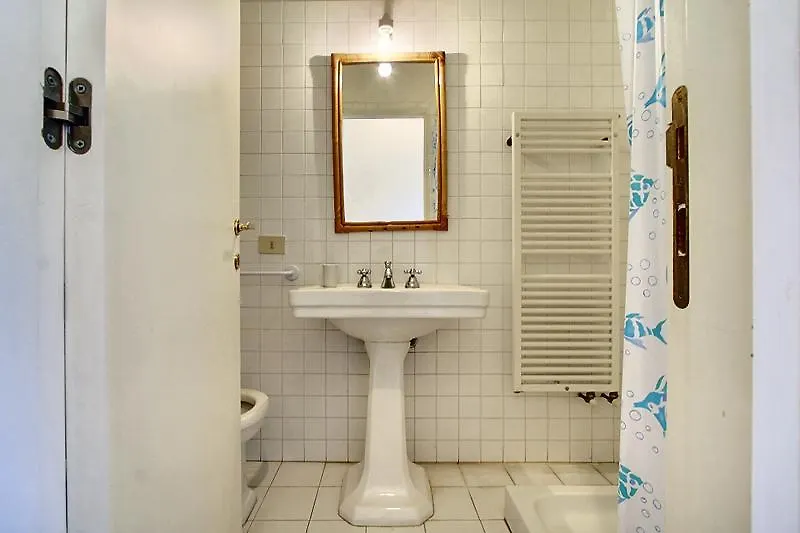 Rustici Apartment With Terrace Florence Italy